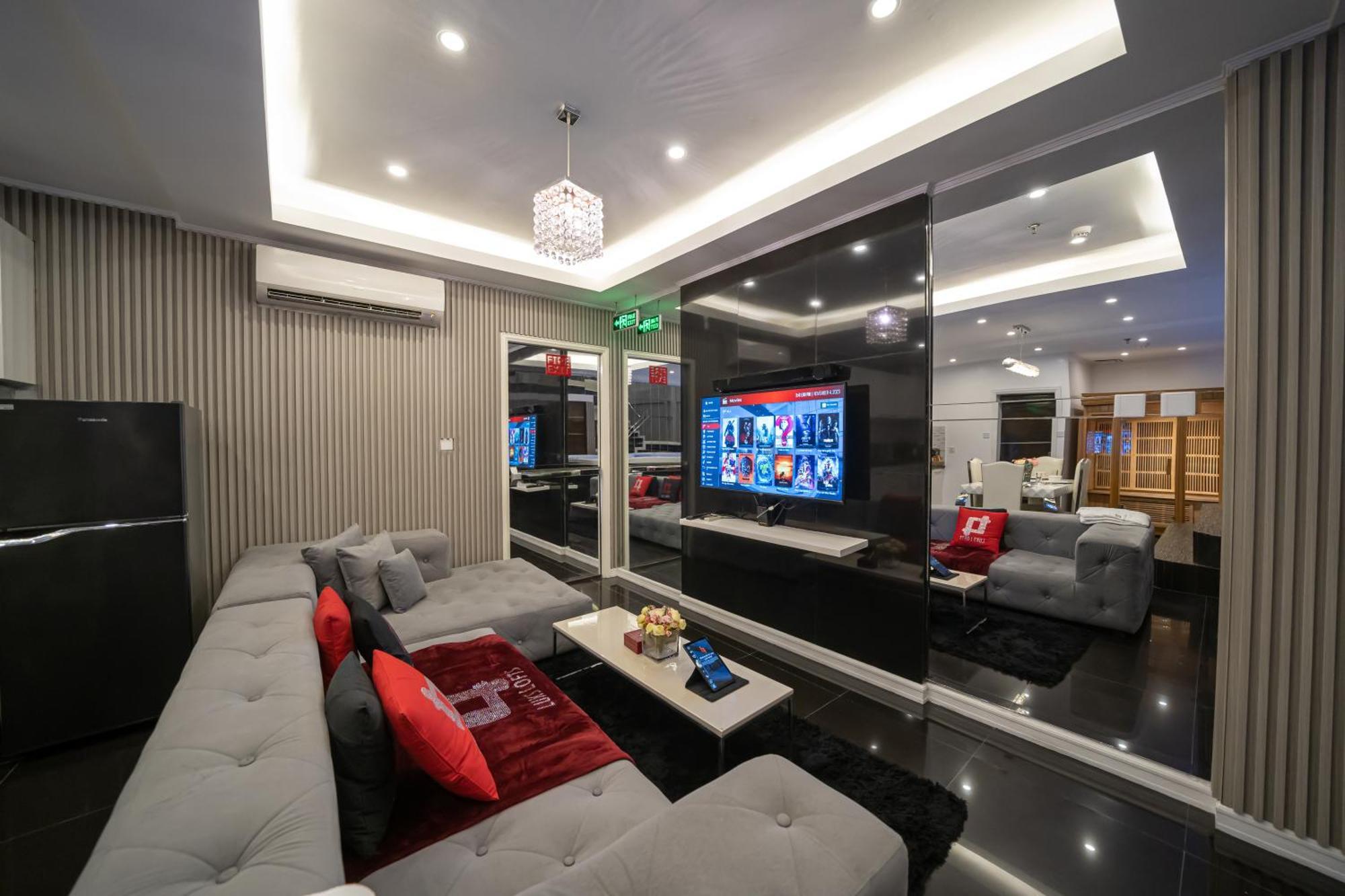 Luks Lofts Hotel & Residences Batangas Bagian luar foto