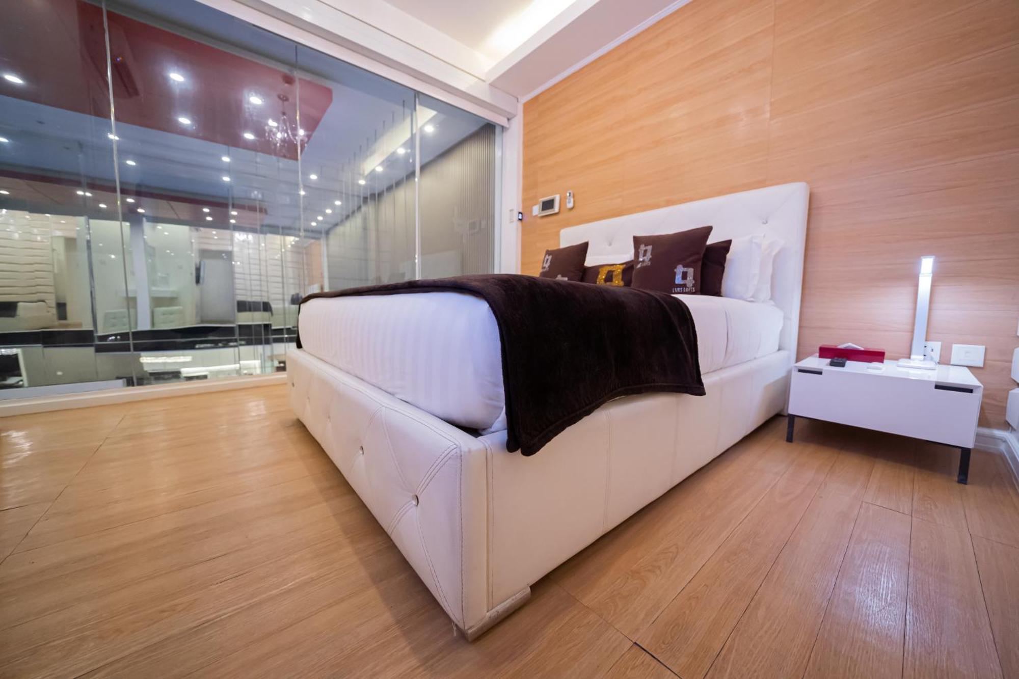 Luks Lofts Hotel & Residences Batangas Bagian luar foto