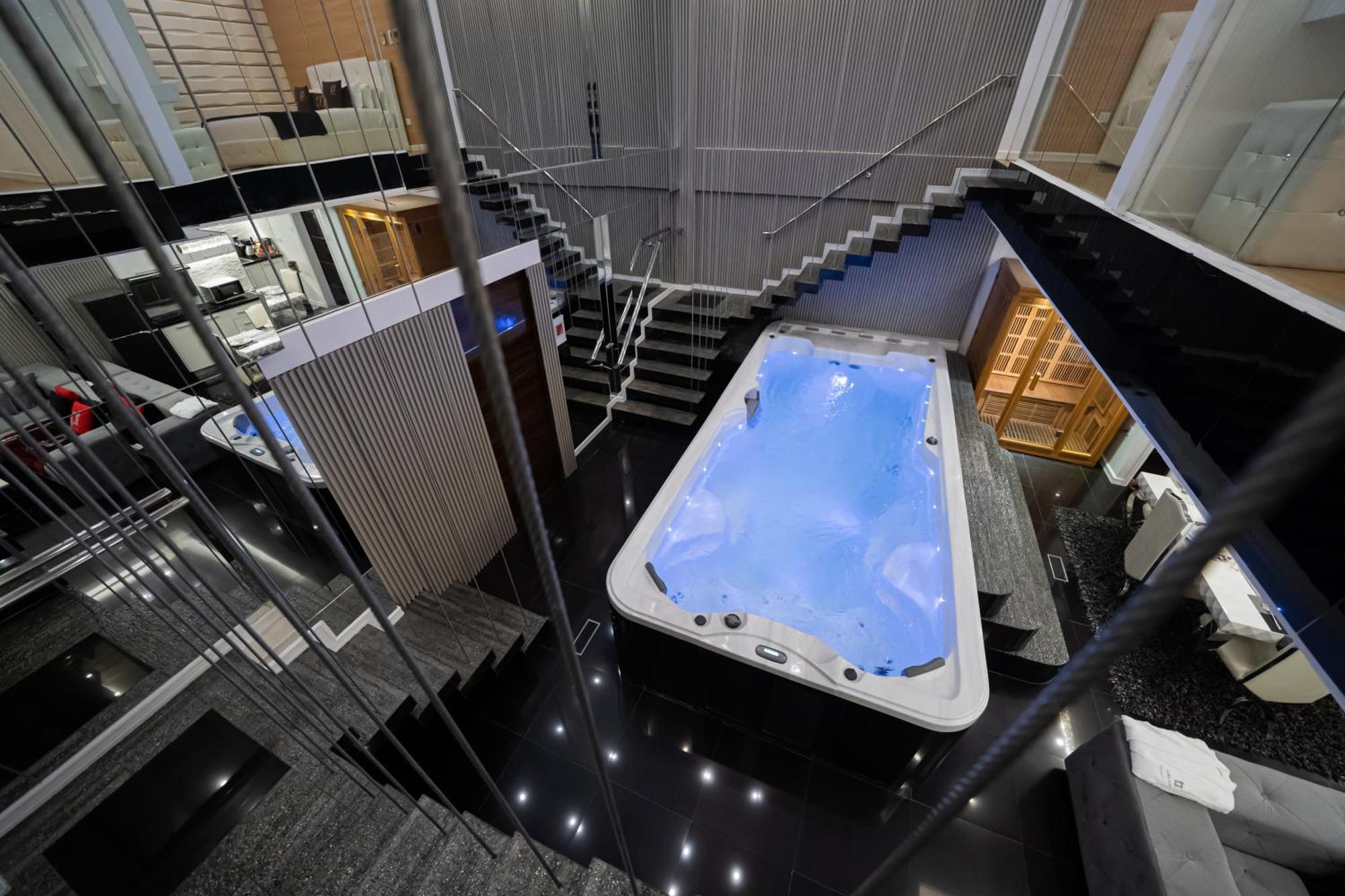 Luks Lofts Hotel & Residences Batangas Bagian luar foto